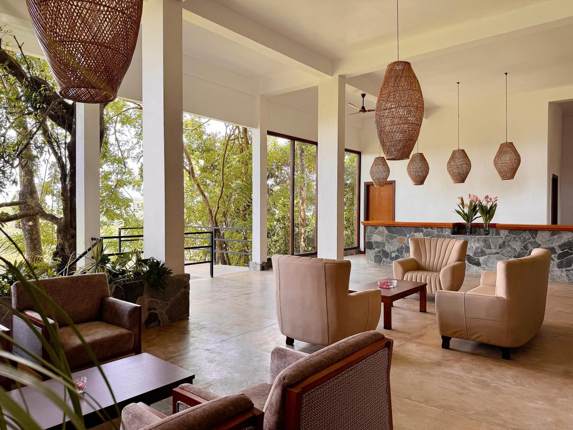 Coastline Mirissa Boutique Hotel And Spa Exterior photo