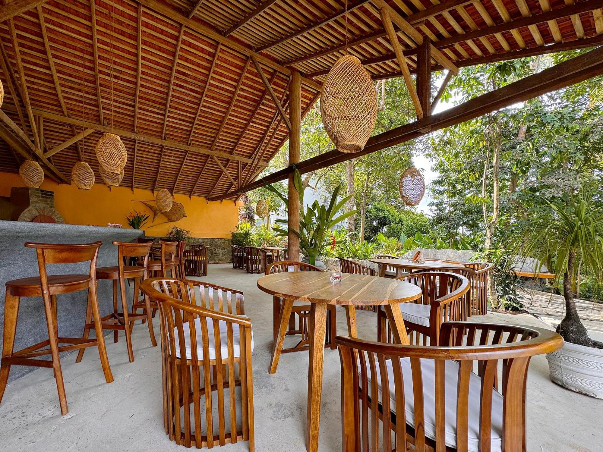 Coastline Mirissa Boutique Hotel And Spa Exterior photo