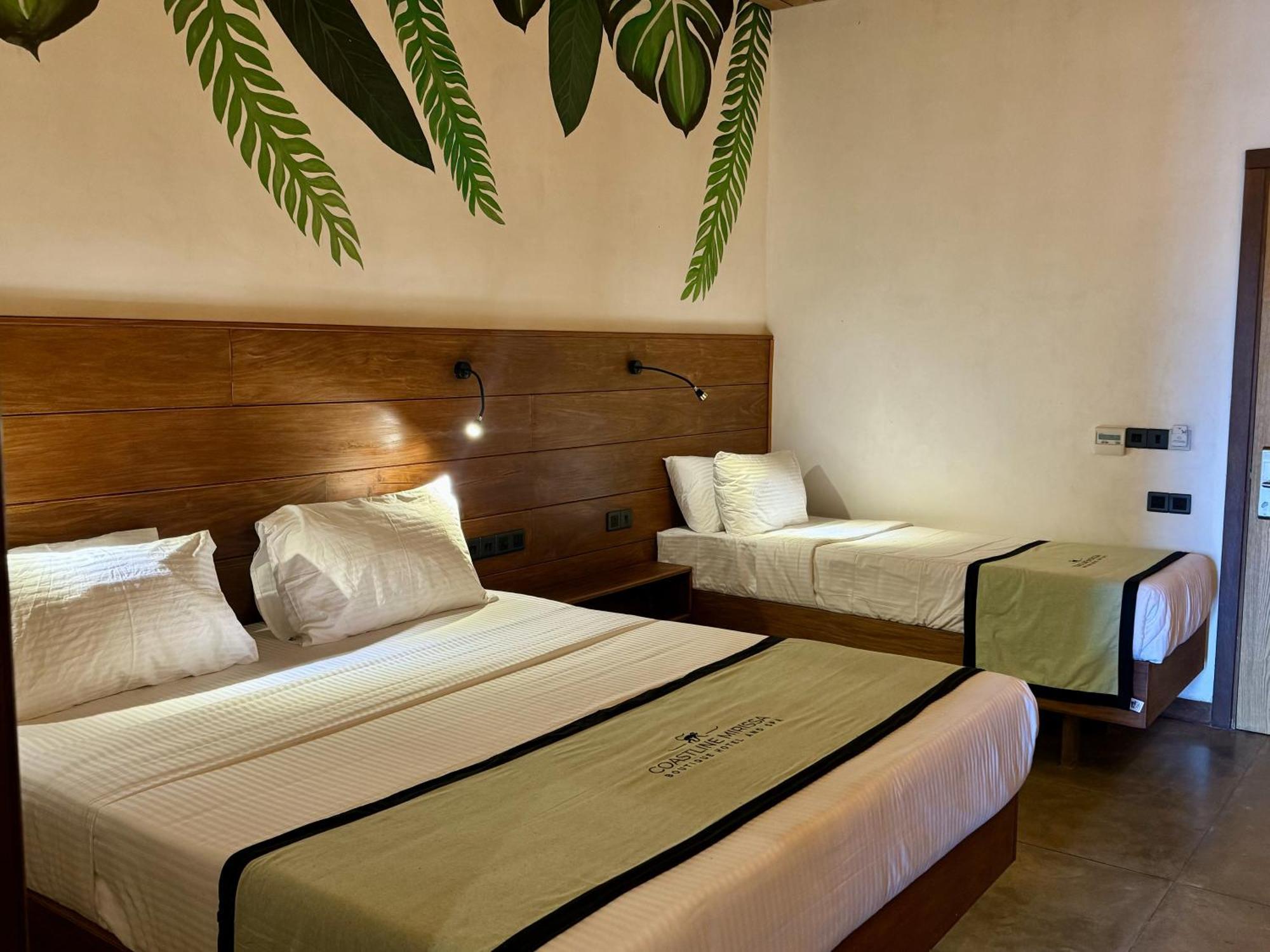 Coastline Mirissa Boutique Hotel And Spa Room photo