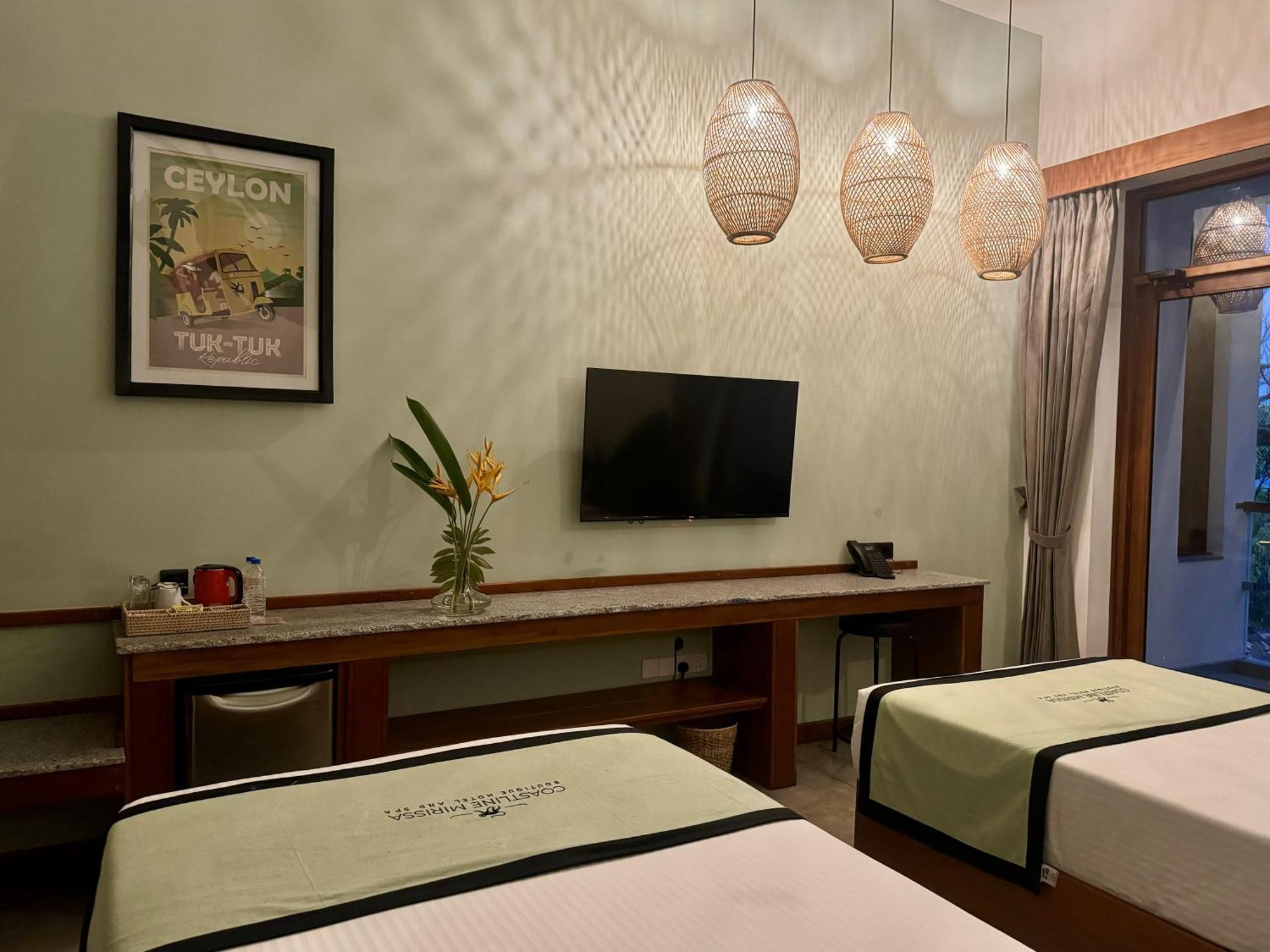 Coastline Mirissa Boutique Hotel And Spa Room photo